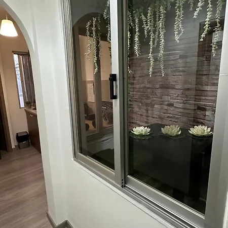 Kris Boy Apartman Athén