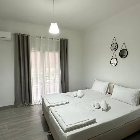 Kris Boy Apartman *
