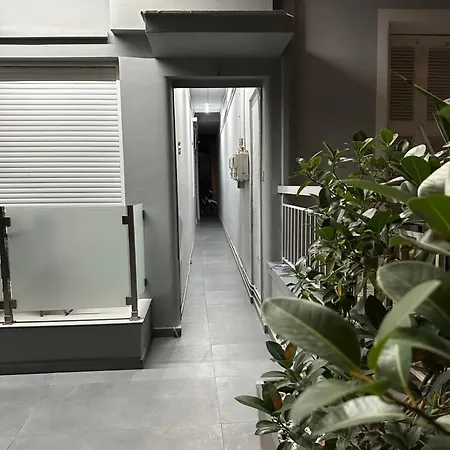Kris Boy Apartman Athén